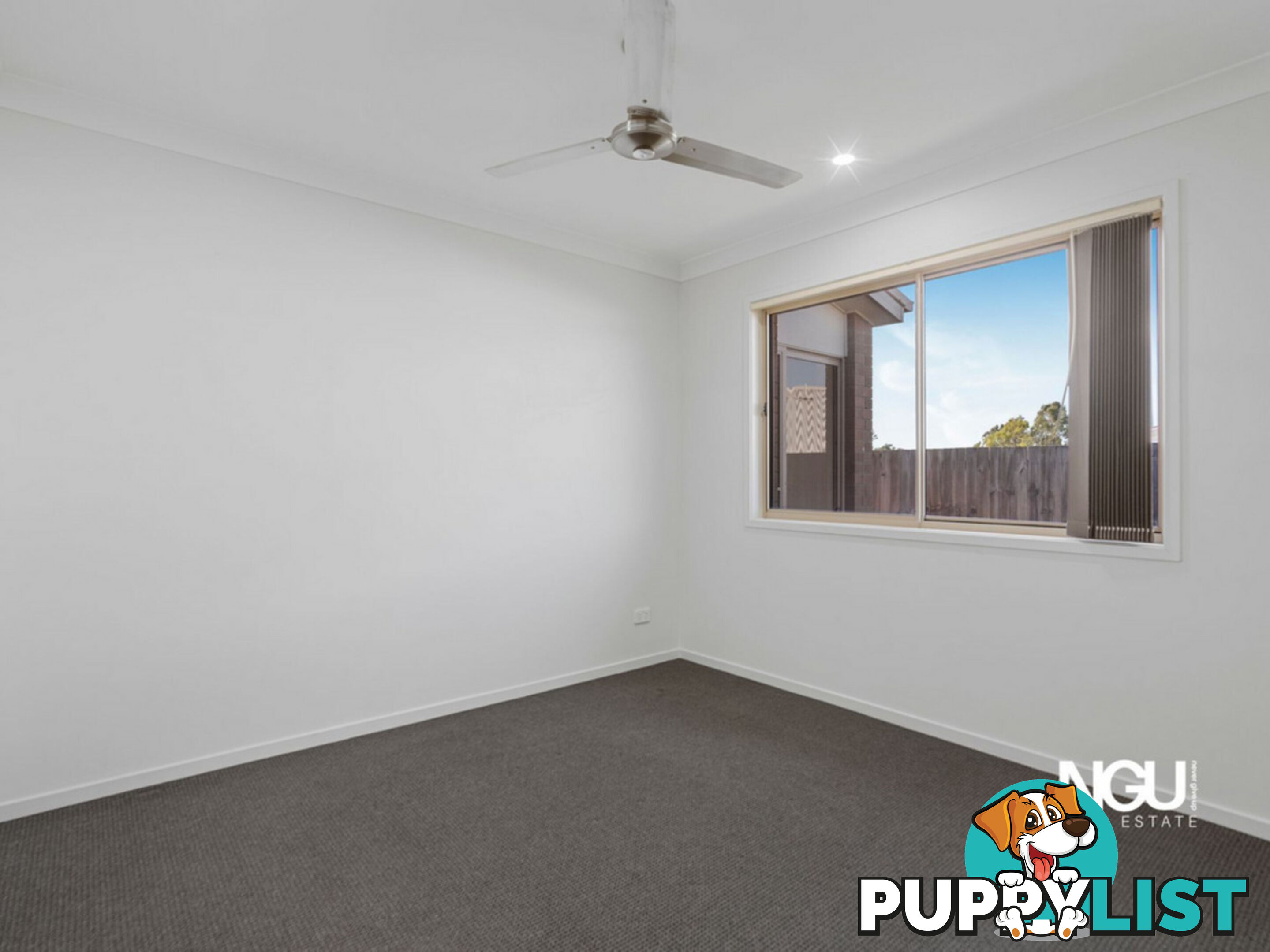 8 Wright Crescent Flinders View QLD 4305