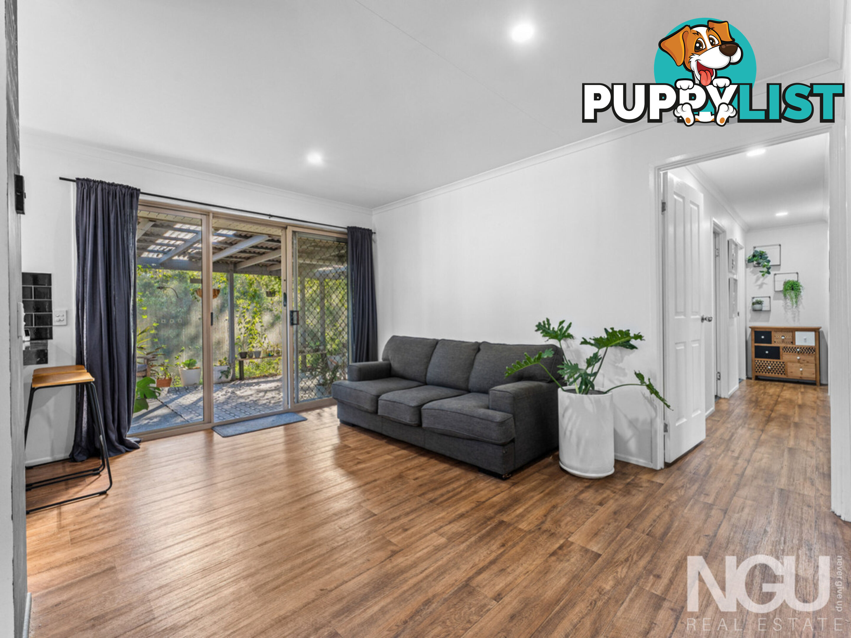 69 College Road Karana Downs QLD 4306