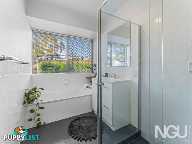 69 College Road Karana Downs QLD 4306