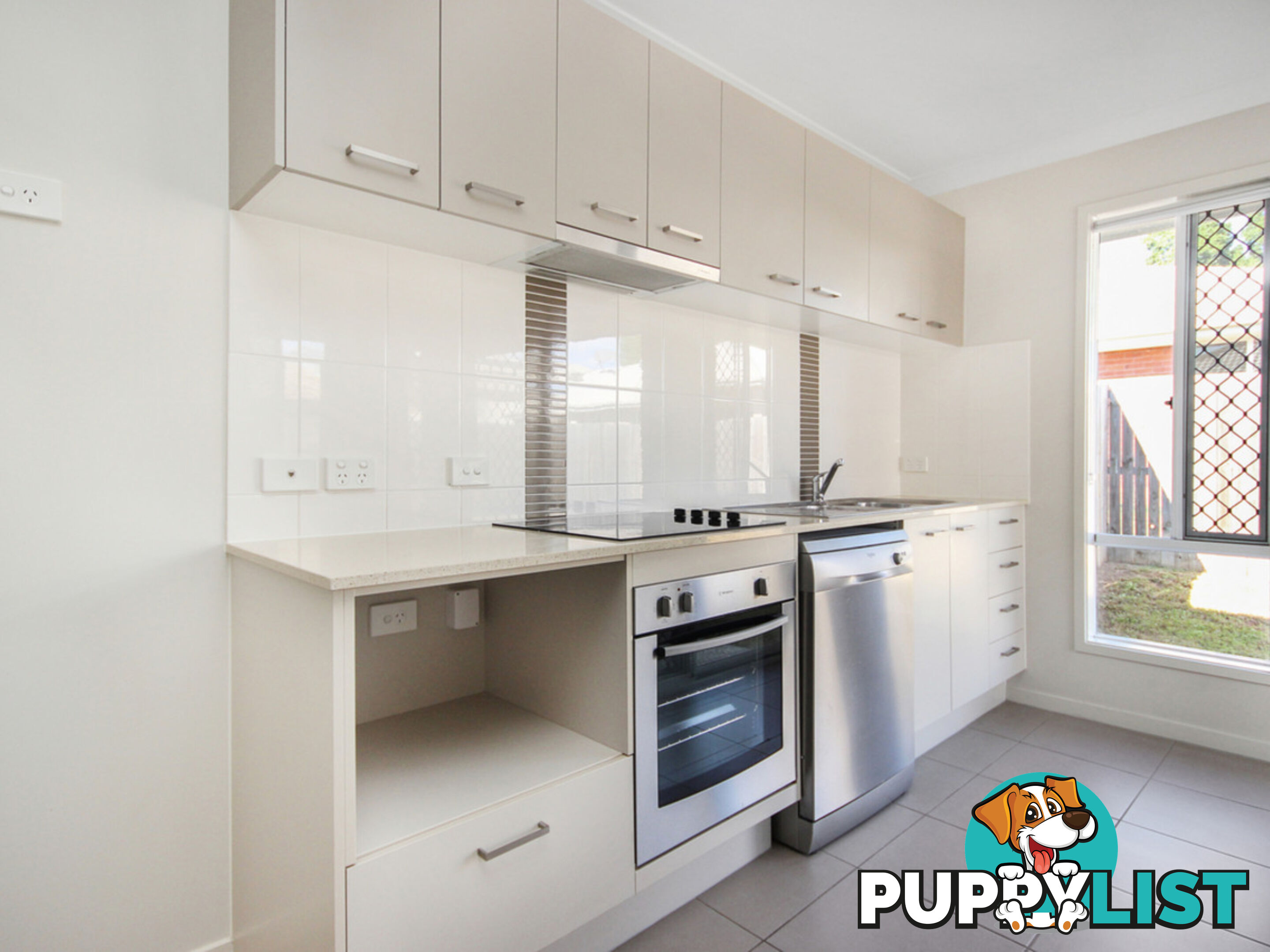 1 & 2 11 St Andrews Drive Leichhardt QLD 4305
