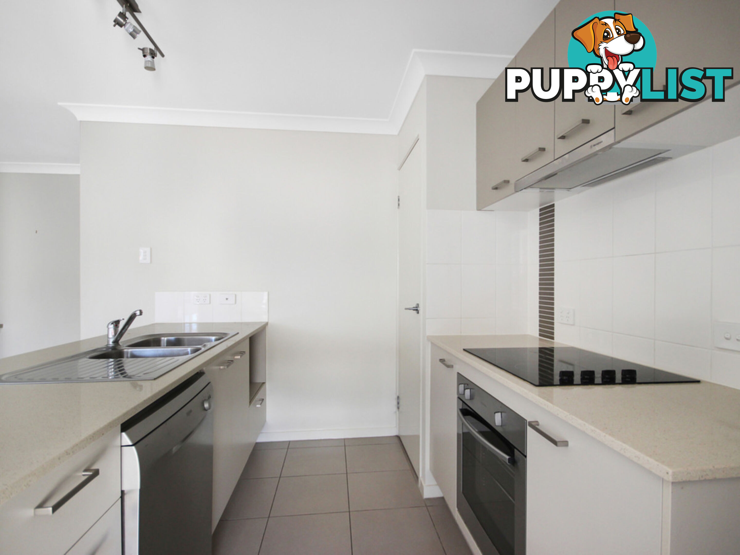 1 & 2 11 St Andrews Drive Leichhardt QLD 4305