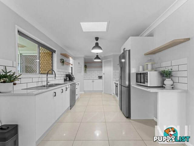 52 Moores Pocket Road Moores Pocket QLD 4305