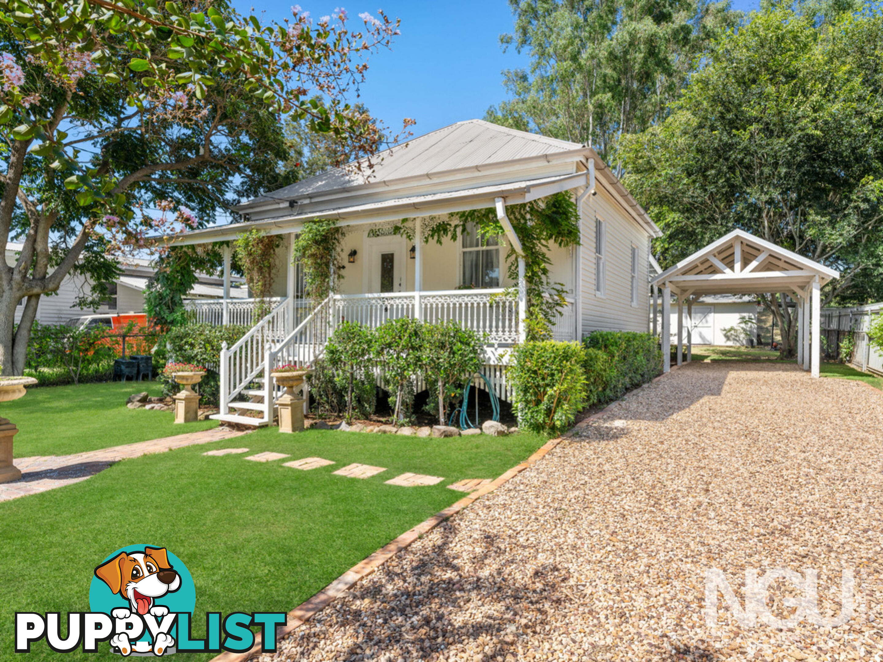 16 Bergins Hill Road Bundamba QLD 4304