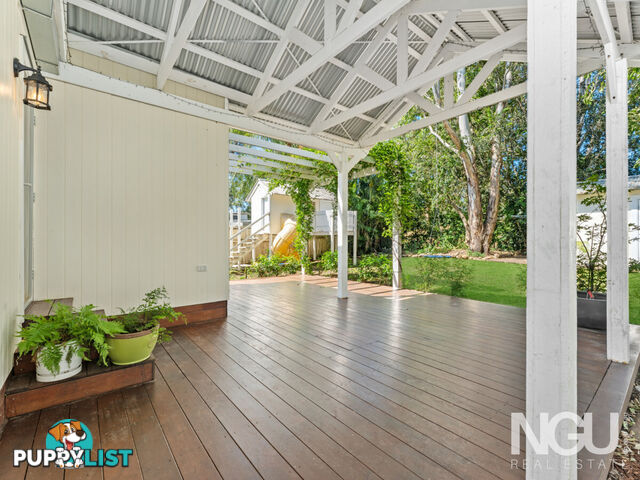 16 Bergins Hill Road Bundamba QLD 4304