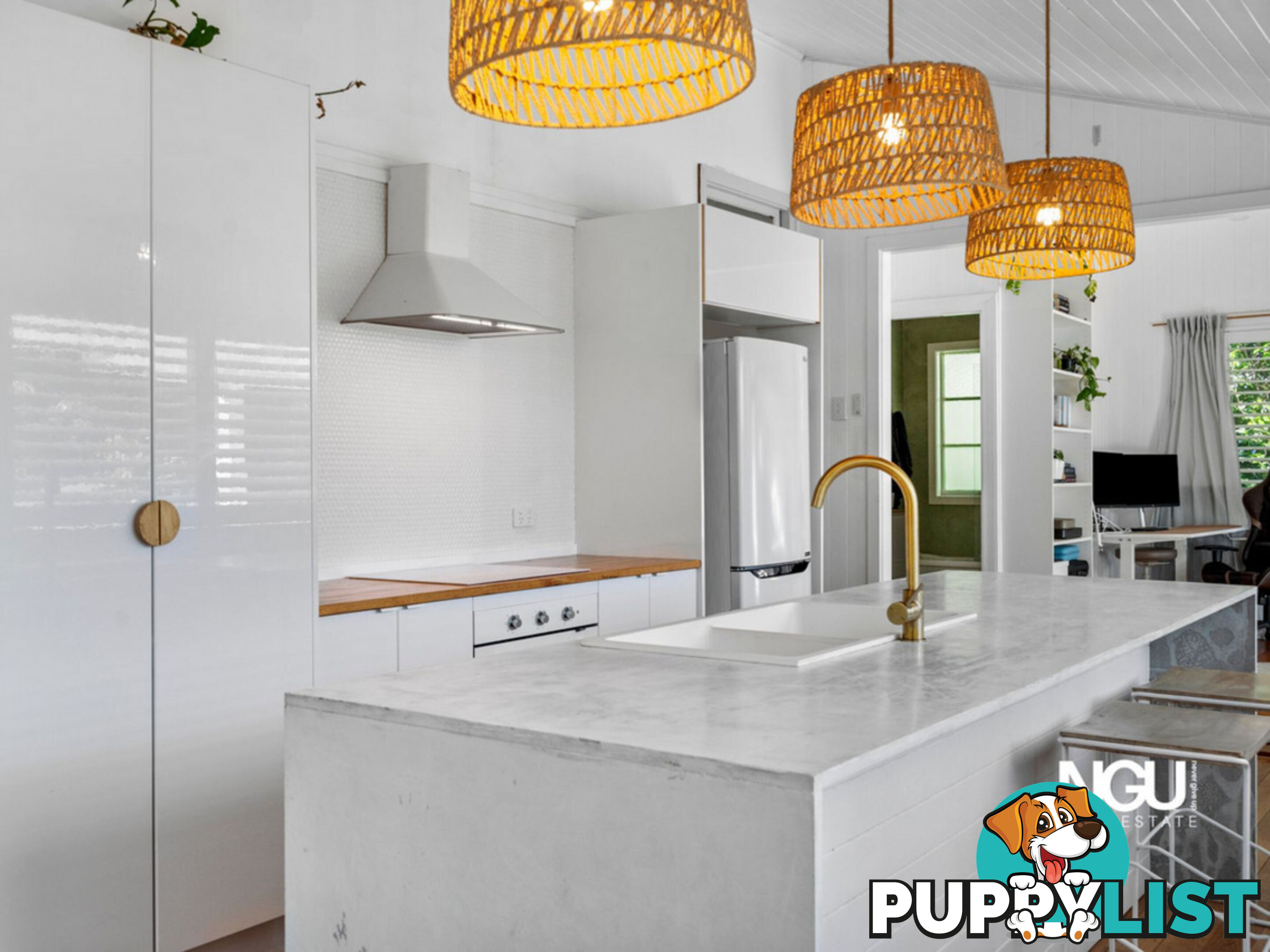 1 Law Street Bundamba QLD 4304