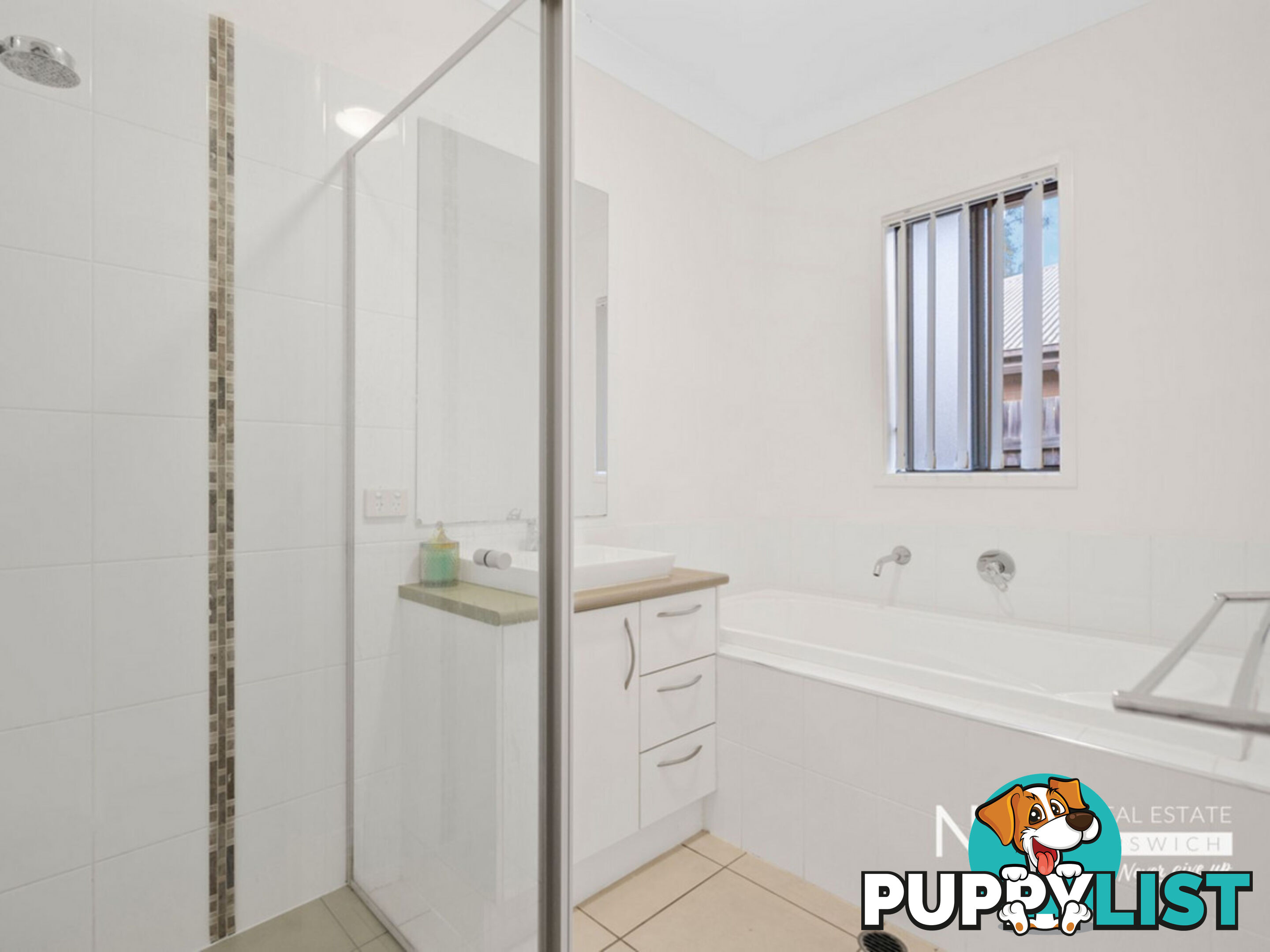 10A Palm Avenue Raceview QLD 4305