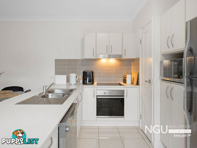 10A Palm Avenue Raceview QLD 4305