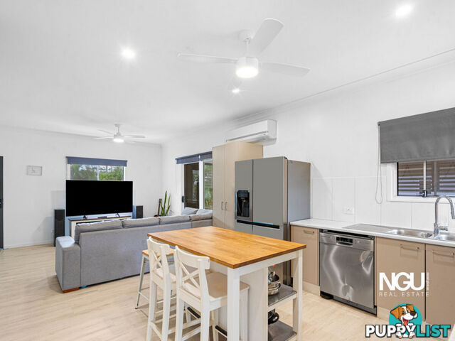 10 Stanley Street North Booval QLD 4304
