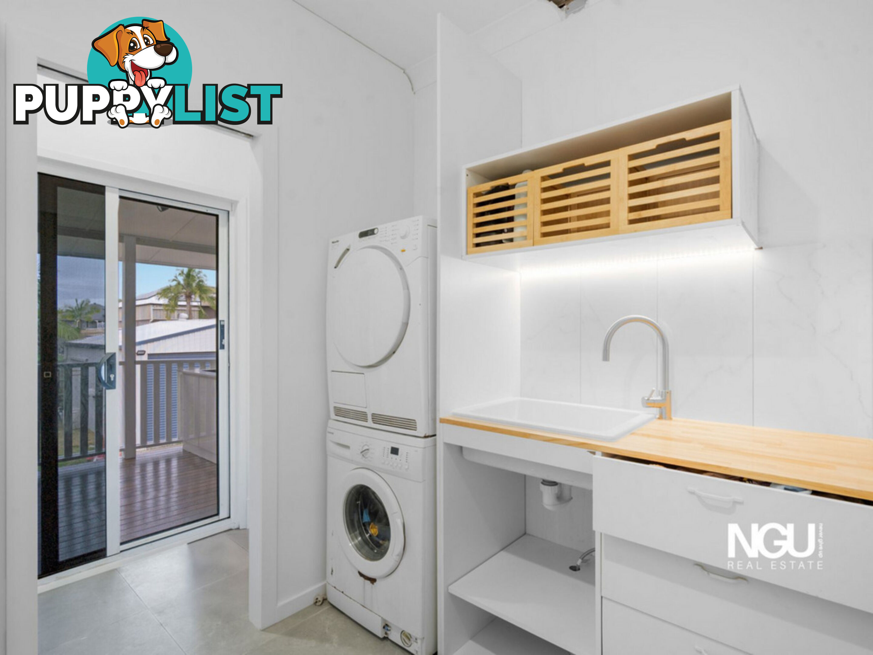 10 Stanley Street North Booval QLD 4304
