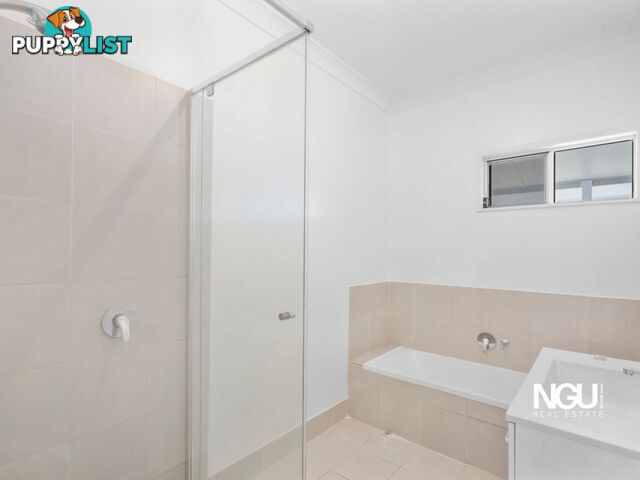 10 Stanley Street North Booval QLD 4304
