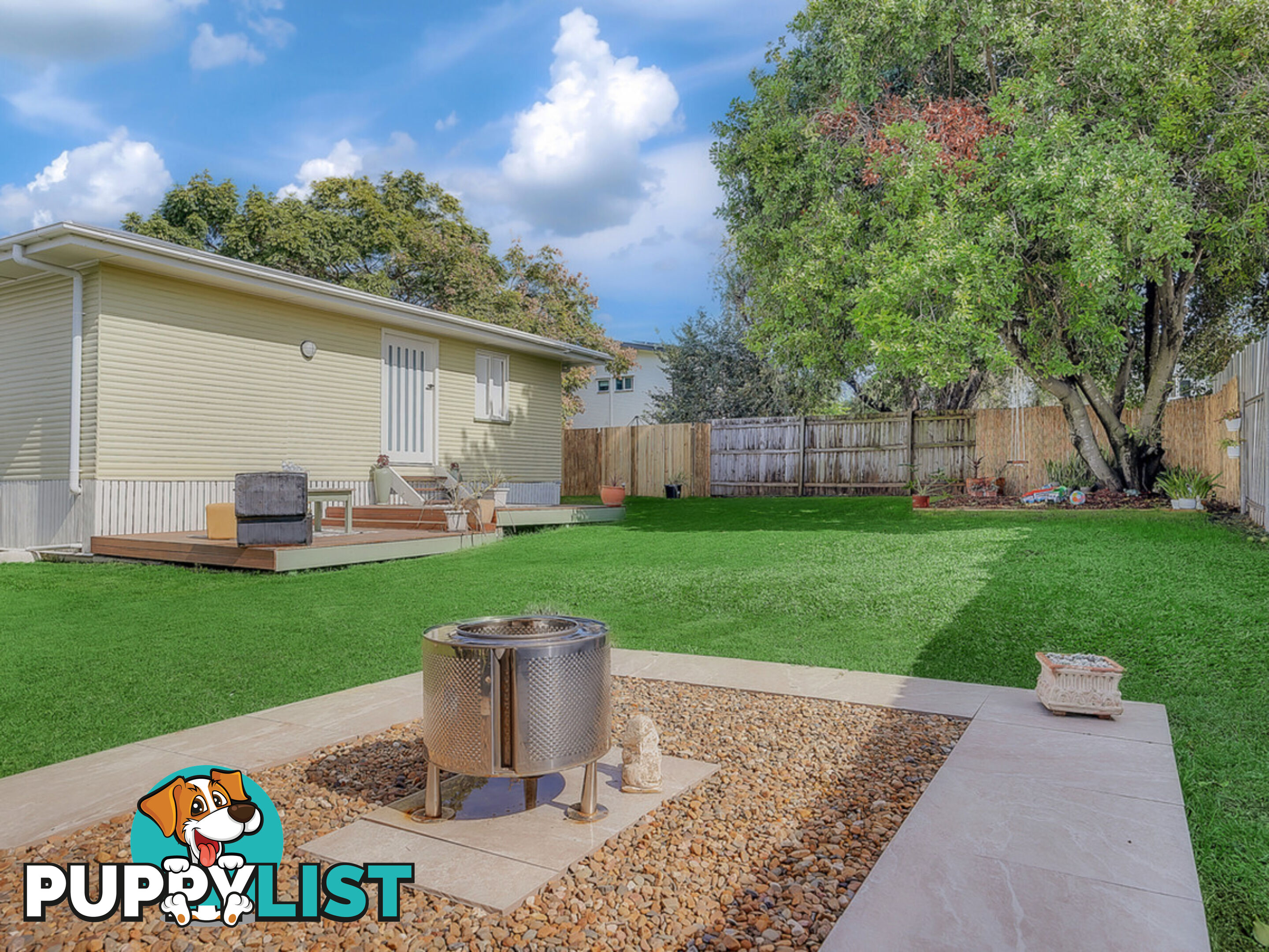 18 Edwards Street Eastern Heights QLD 4305