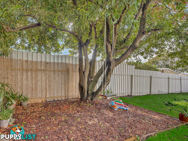 18 Edwards Street Eastern Heights QLD 4305