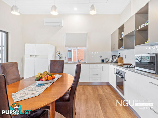 22A Hunter Street Brassall QLD 4305