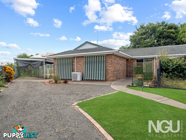 1 8 Louise Court Silkstone QLD 4304