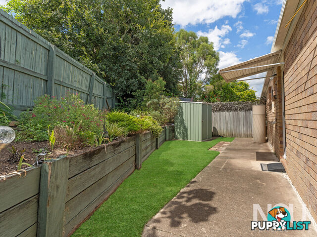 1 8 Louise Court Silkstone QLD 4304