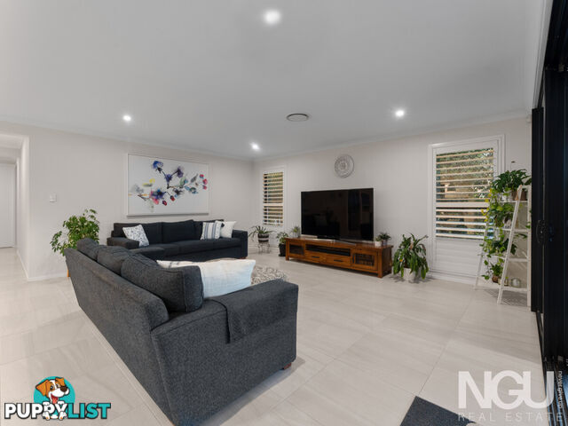 22 Louisa Place Karalee QLD 4306