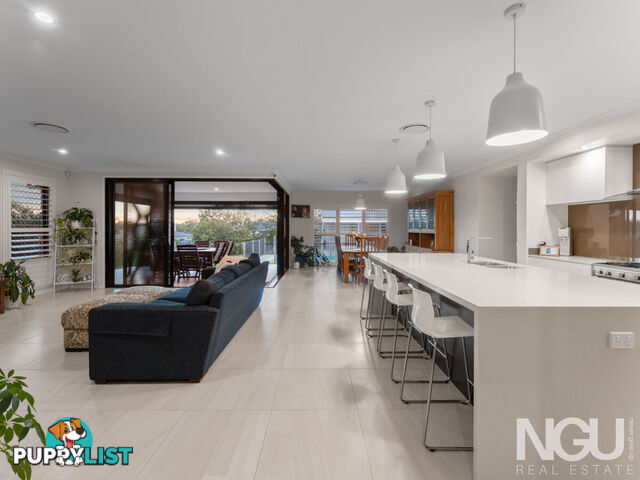 22 Louisa Place Karalee QLD 4306