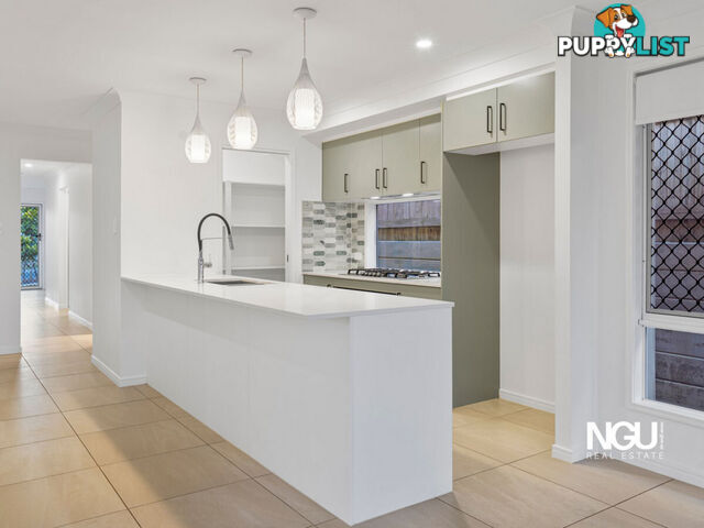 21 Aquilla Rise South Ripley QLD 4306