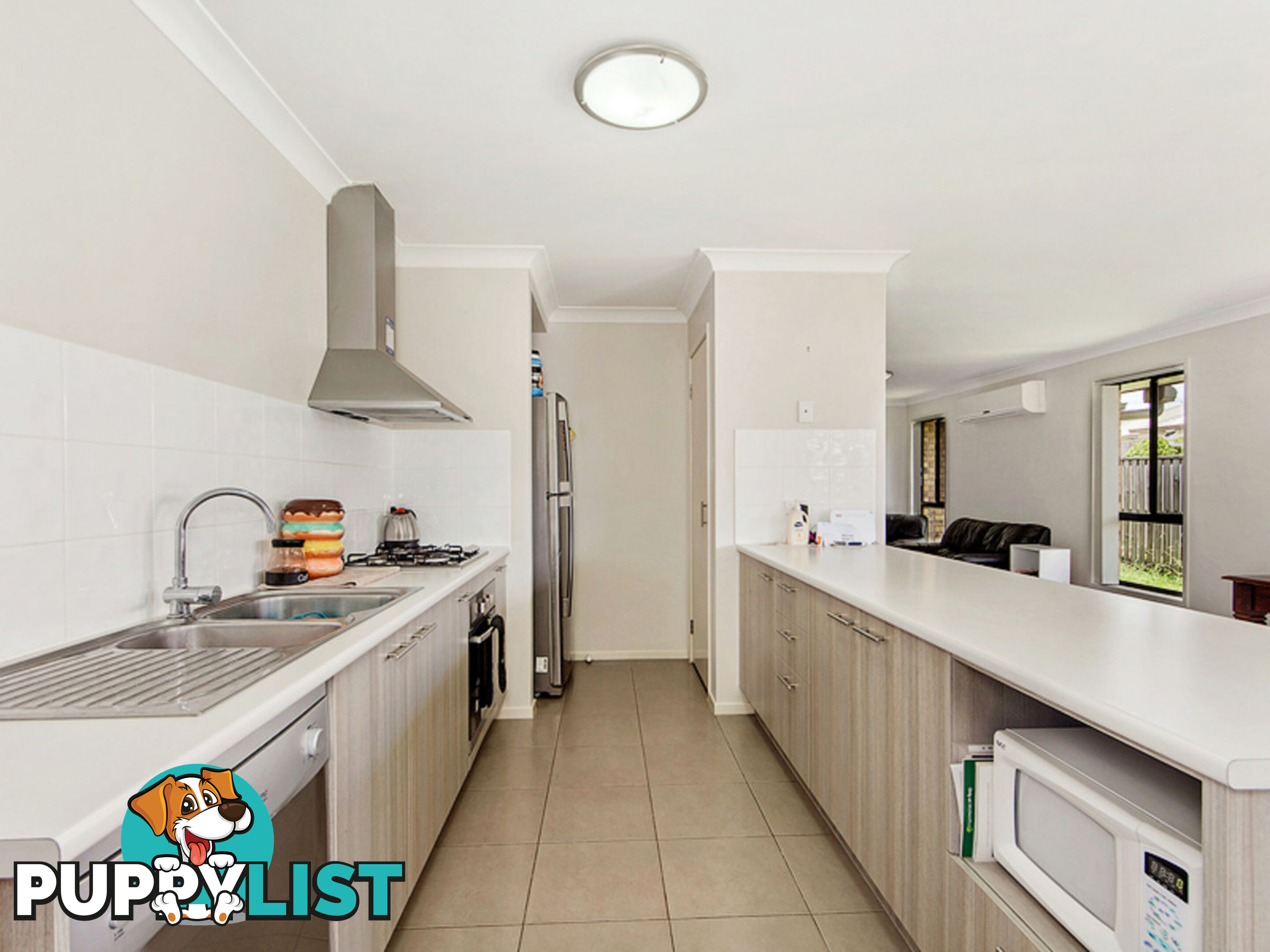 94 Honeywood Drive FERNVALE QLD 4306