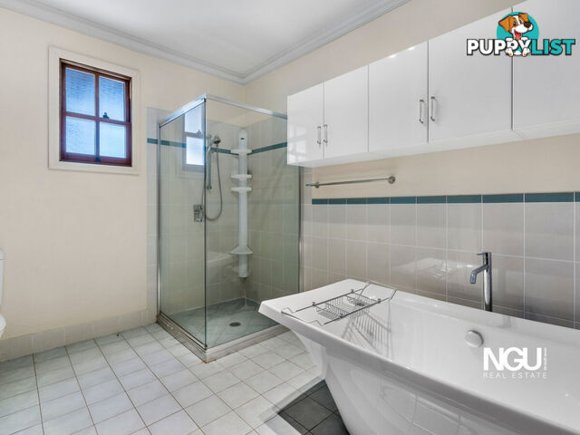 34 Lusitania Street Newtown QLD 4305