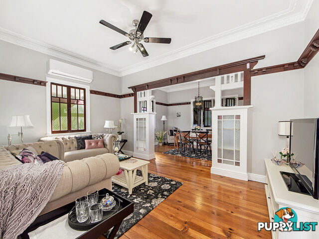 8 Clifton Street Booval QLD 4304