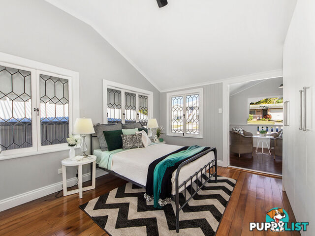 8 Clifton Street Booval QLD 4304