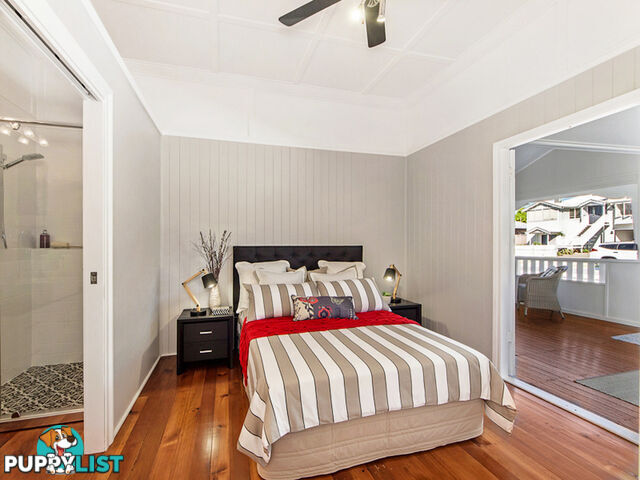 8 Clifton Street Booval QLD 4304
