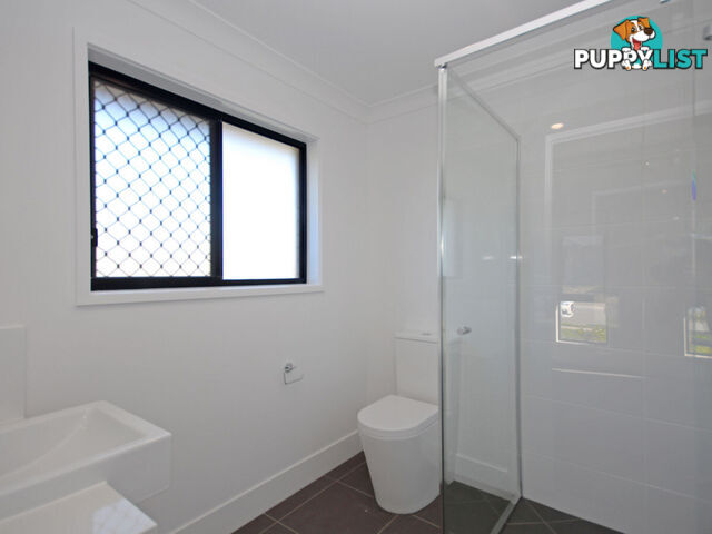 6 Azalea Circuit Deebing Heights QLD 4306