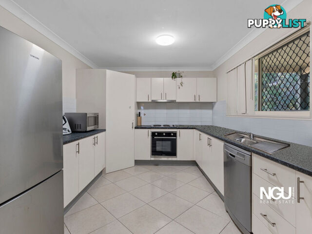 32 Chalmers Place North Ipswich QLD 4305