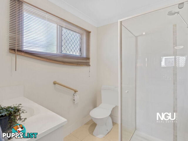 32 Chalmers Place North Ipswich QLD 4305