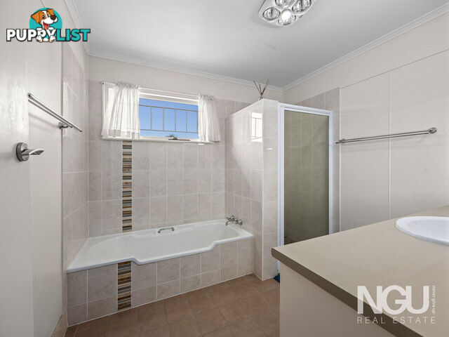 1 Tarcoola Street East Ipswich QLD 4305