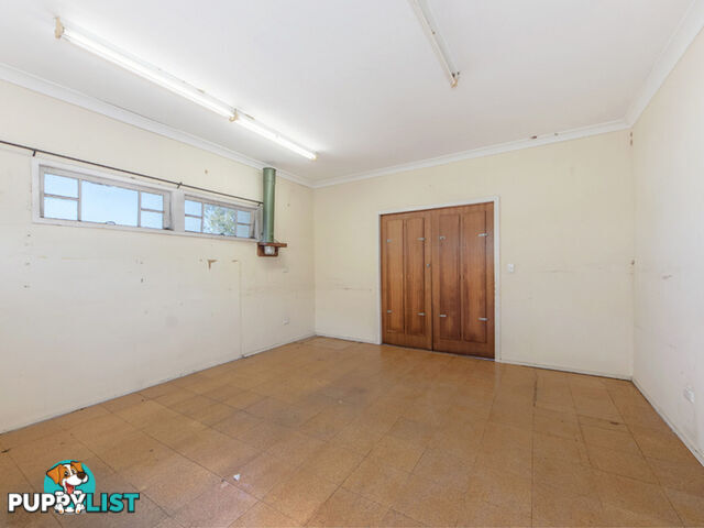 25 Emerald Street Brassall QLD 4305