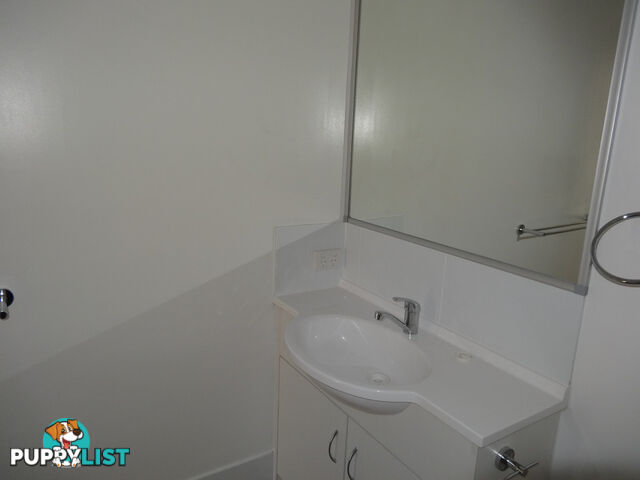 2 8A Short Street IPSWICH QLD 4305