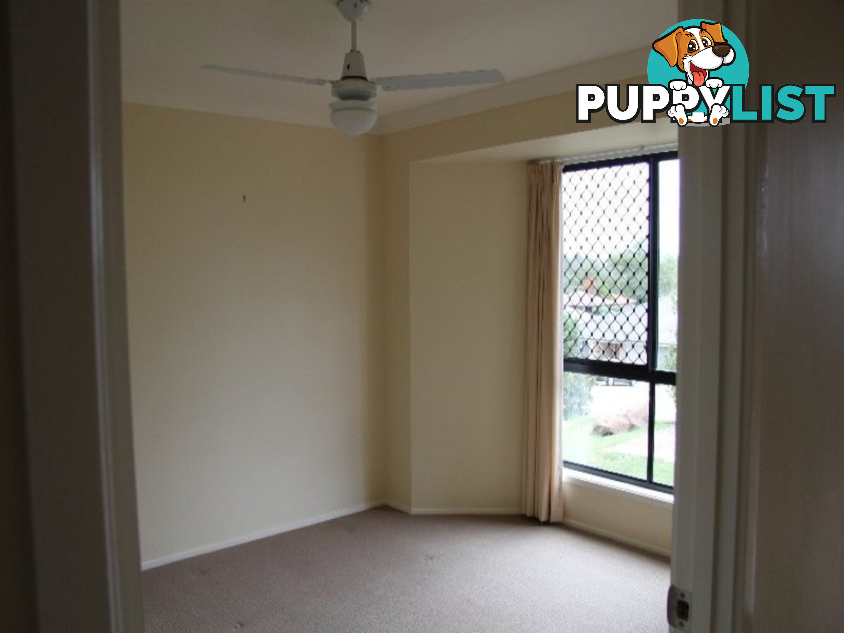 2 4 Lagoona Court CHURCHILL QLD 4305