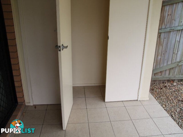 2 4 Lagoona Court CHURCHILL QLD 4305