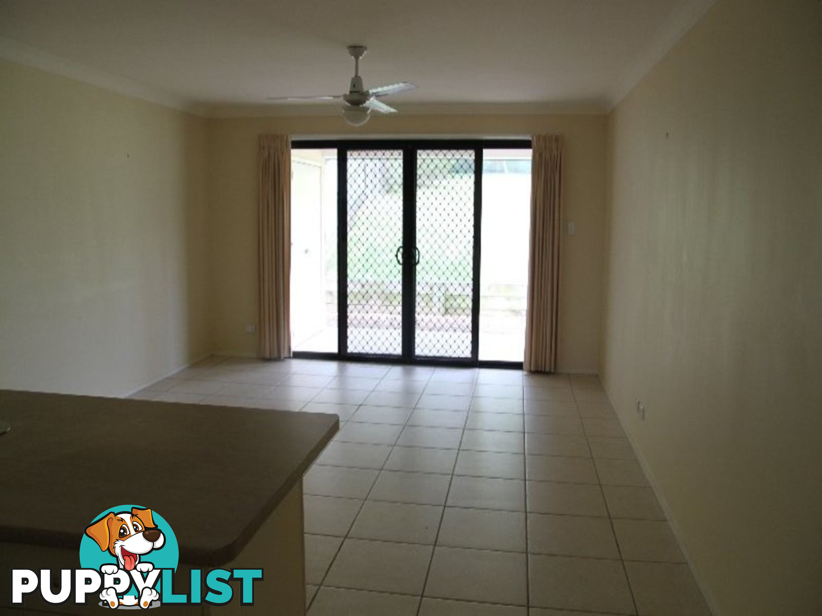 2 4 Lagoona Court CHURCHILL QLD 4305