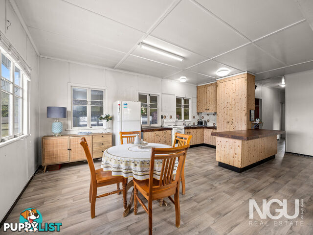 5 Vivian Street Eastern Heights QLD 4305