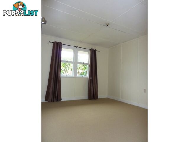 20 Clifton Street Booval QLD 4304