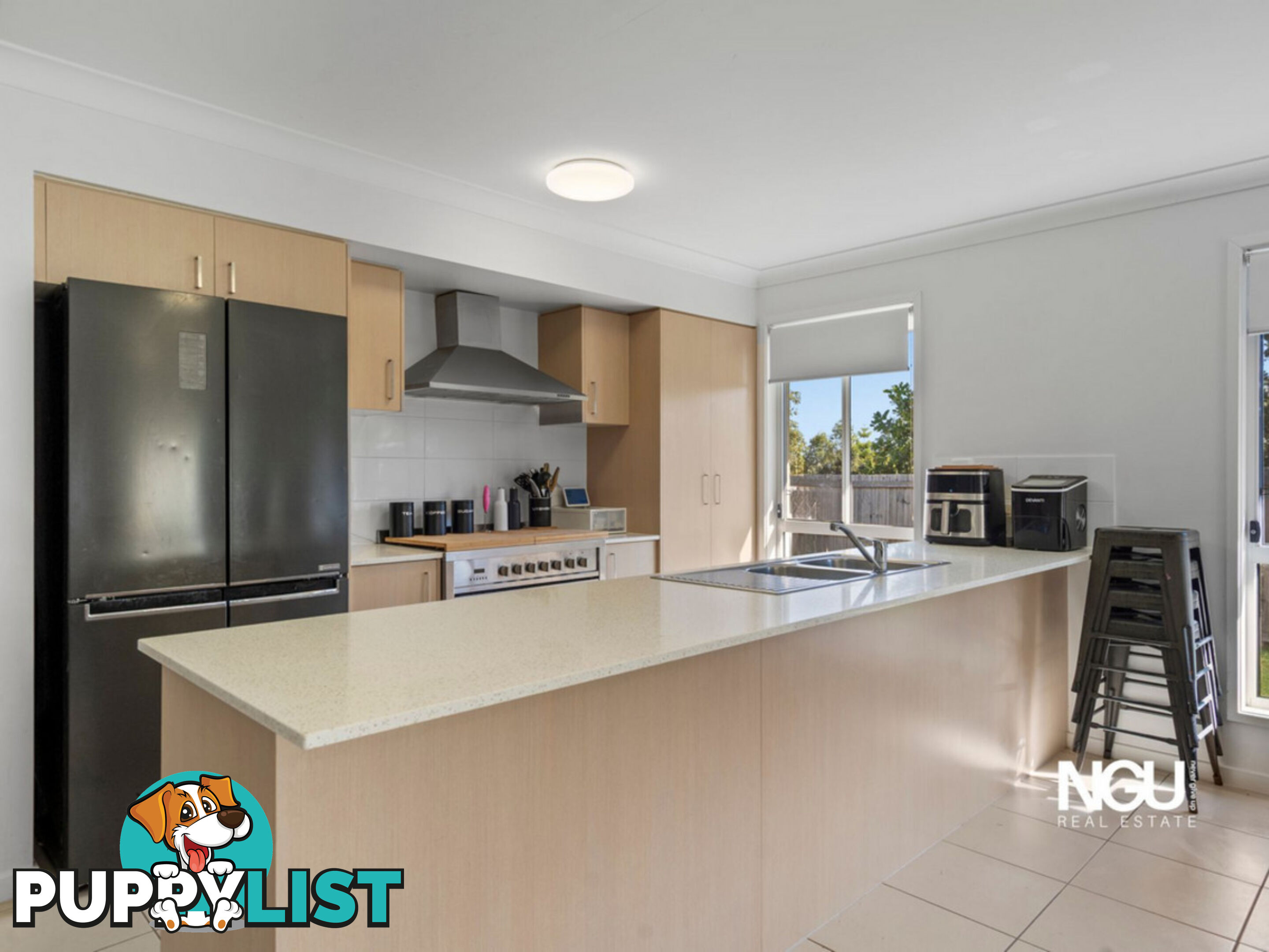 7 Wallace Street Walloon QLD 4306