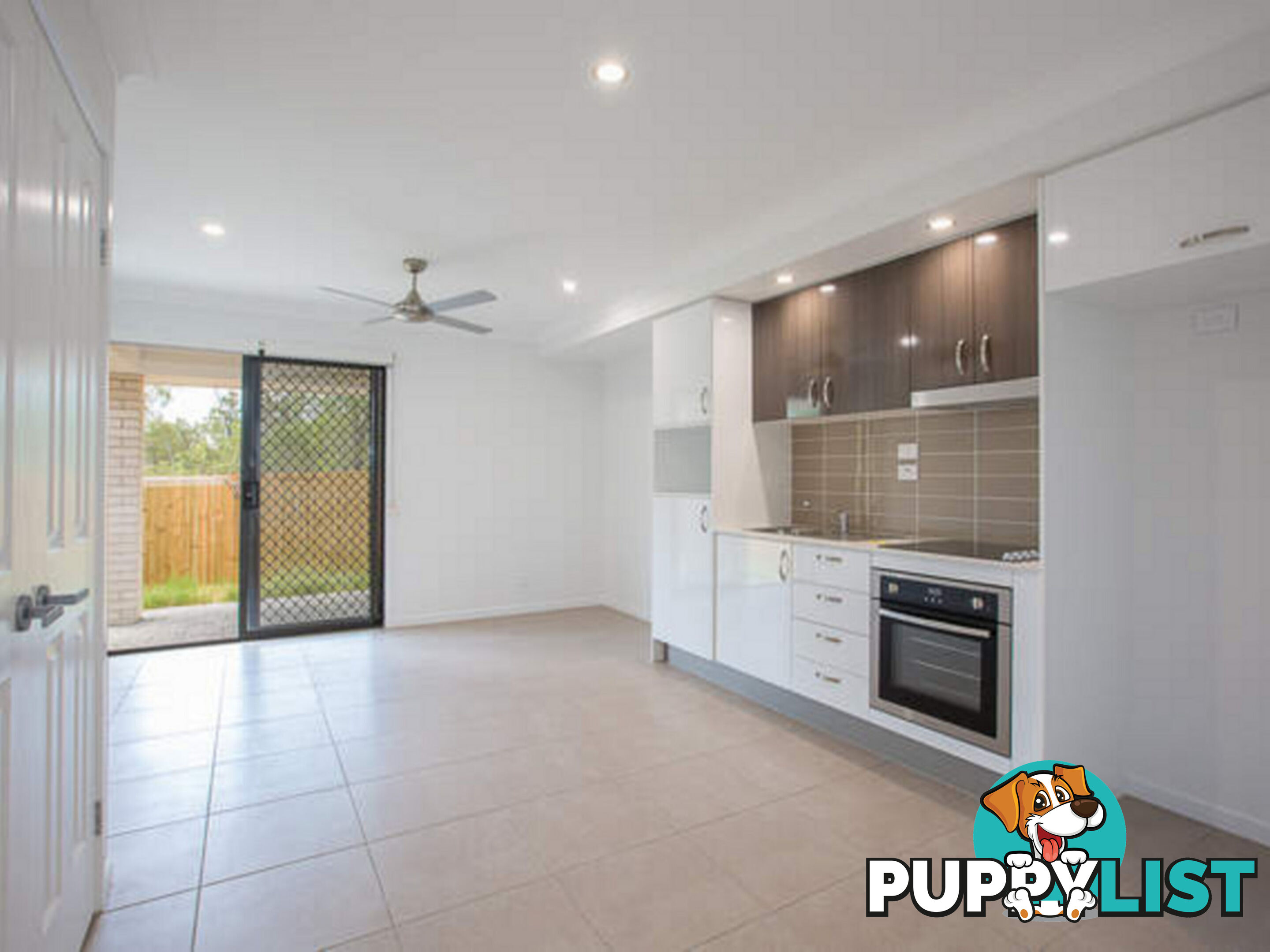 1 & 2 4 Arburry Crescent Brassall QLD 4305