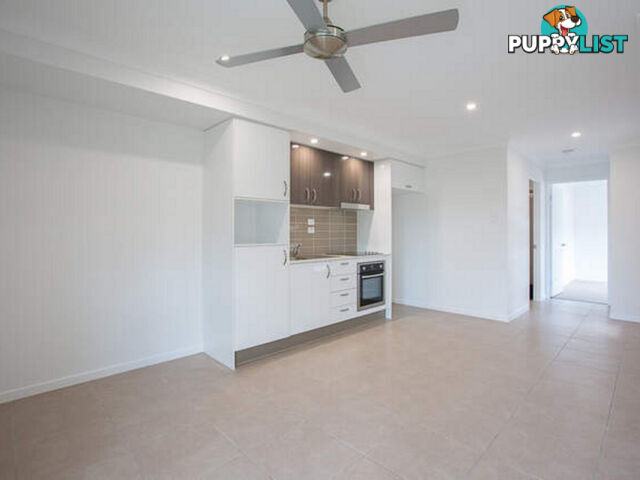 1 & 2 4 Arburry Crescent Brassall QLD 4305