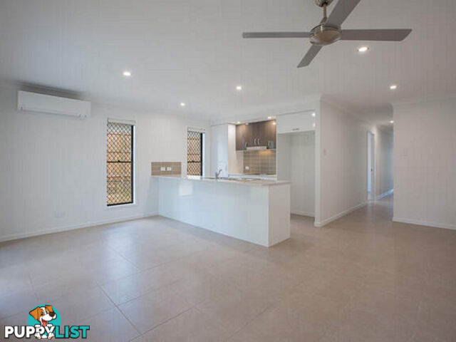 1 & 2 4 Arburry Crescent Brassall QLD 4305