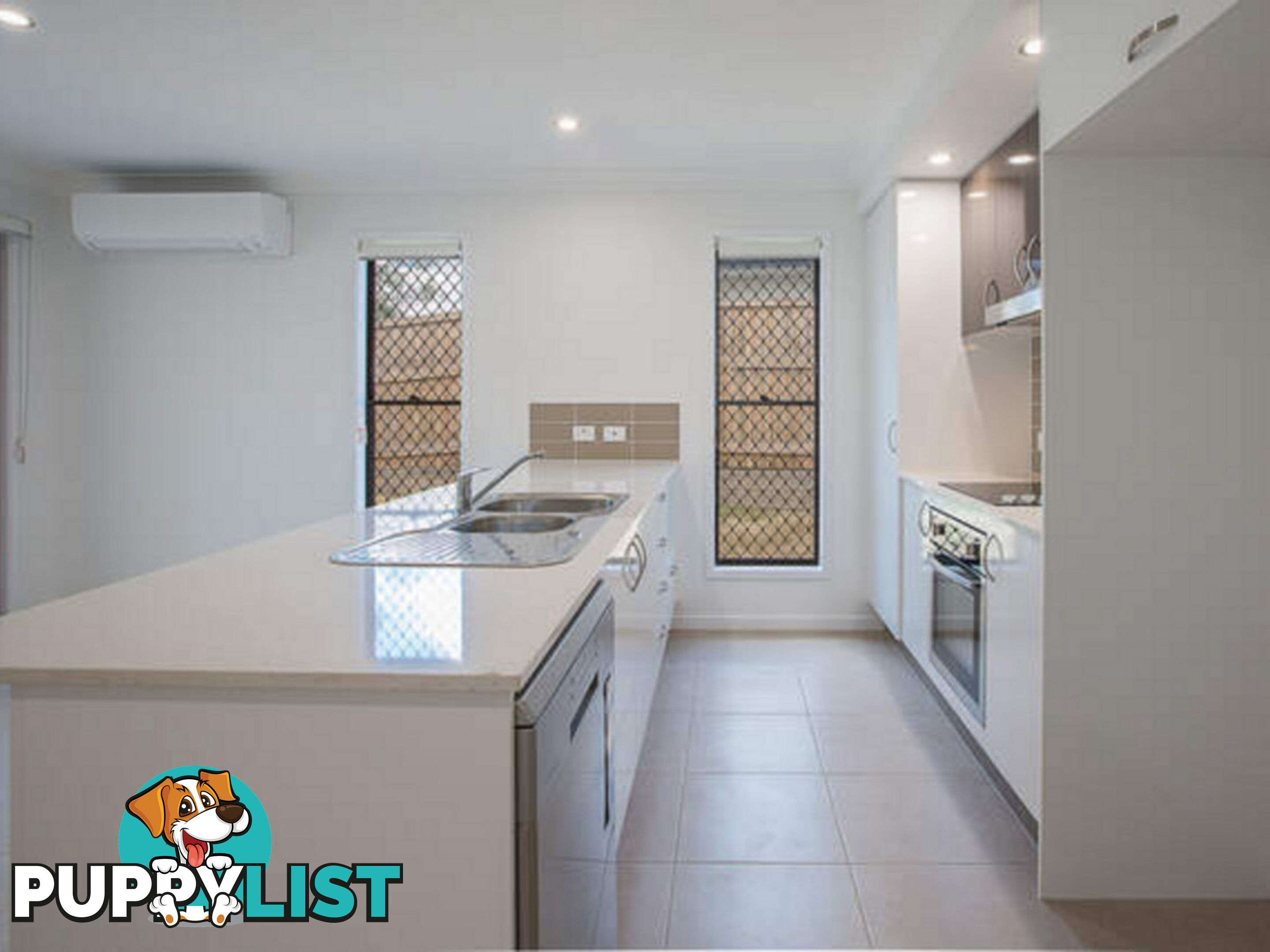 1 & 2 4 Arburry Crescent Brassall QLD 4305