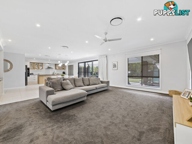 21 Stuart Street Barellan Point QLD 4306