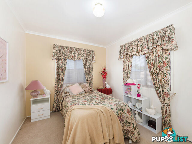 47 Queen Street Blackstone QLD 4304