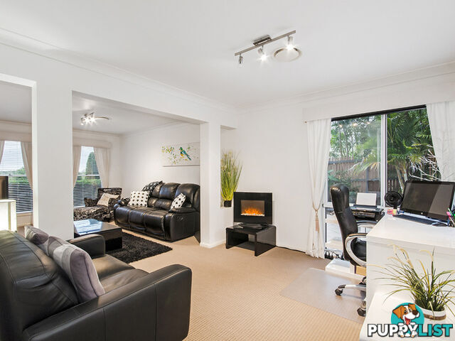 11 Cassinia Place Flinders View QLD 4305