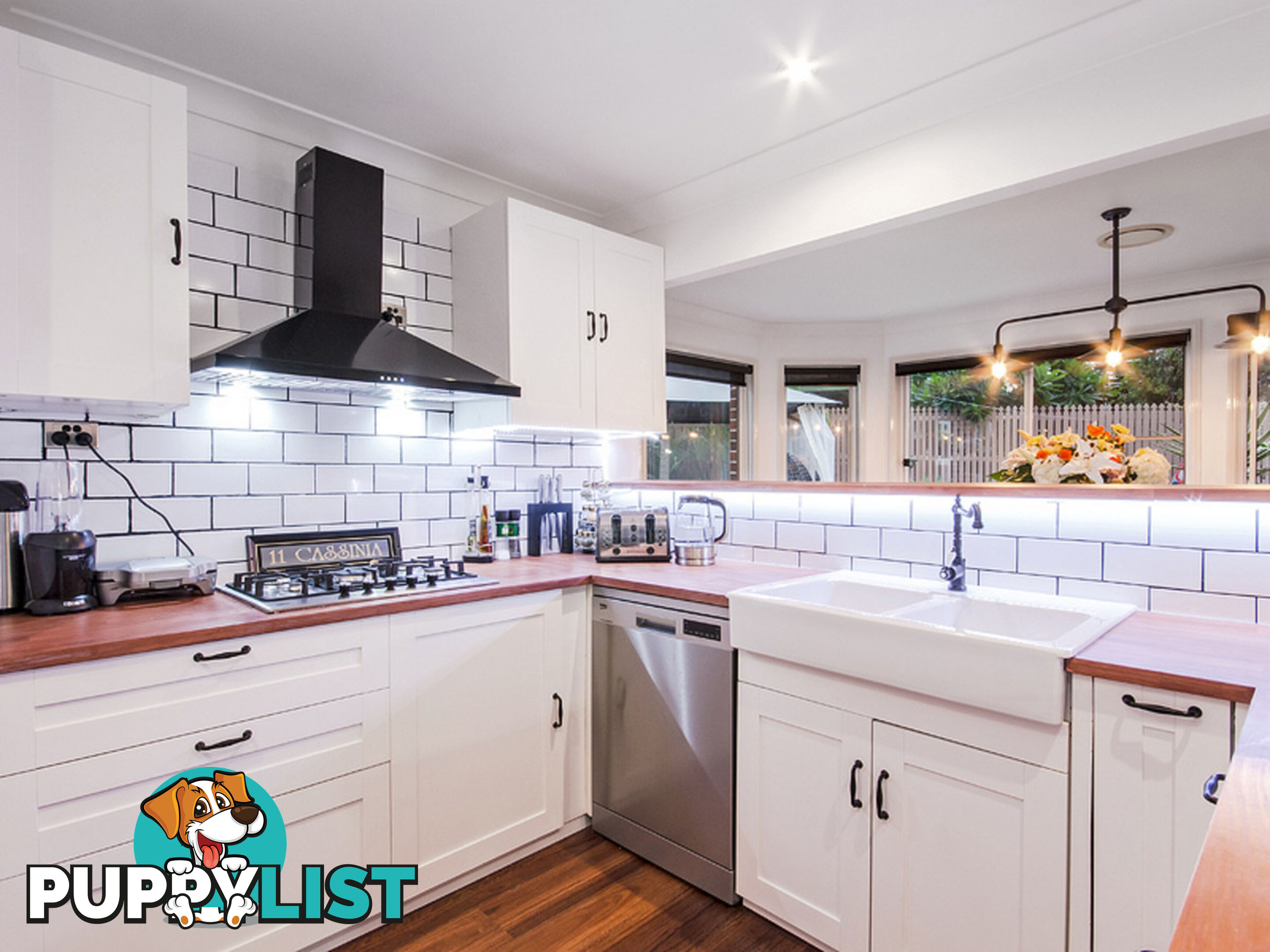 11 Cassinia Place Flinders View QLD 4305