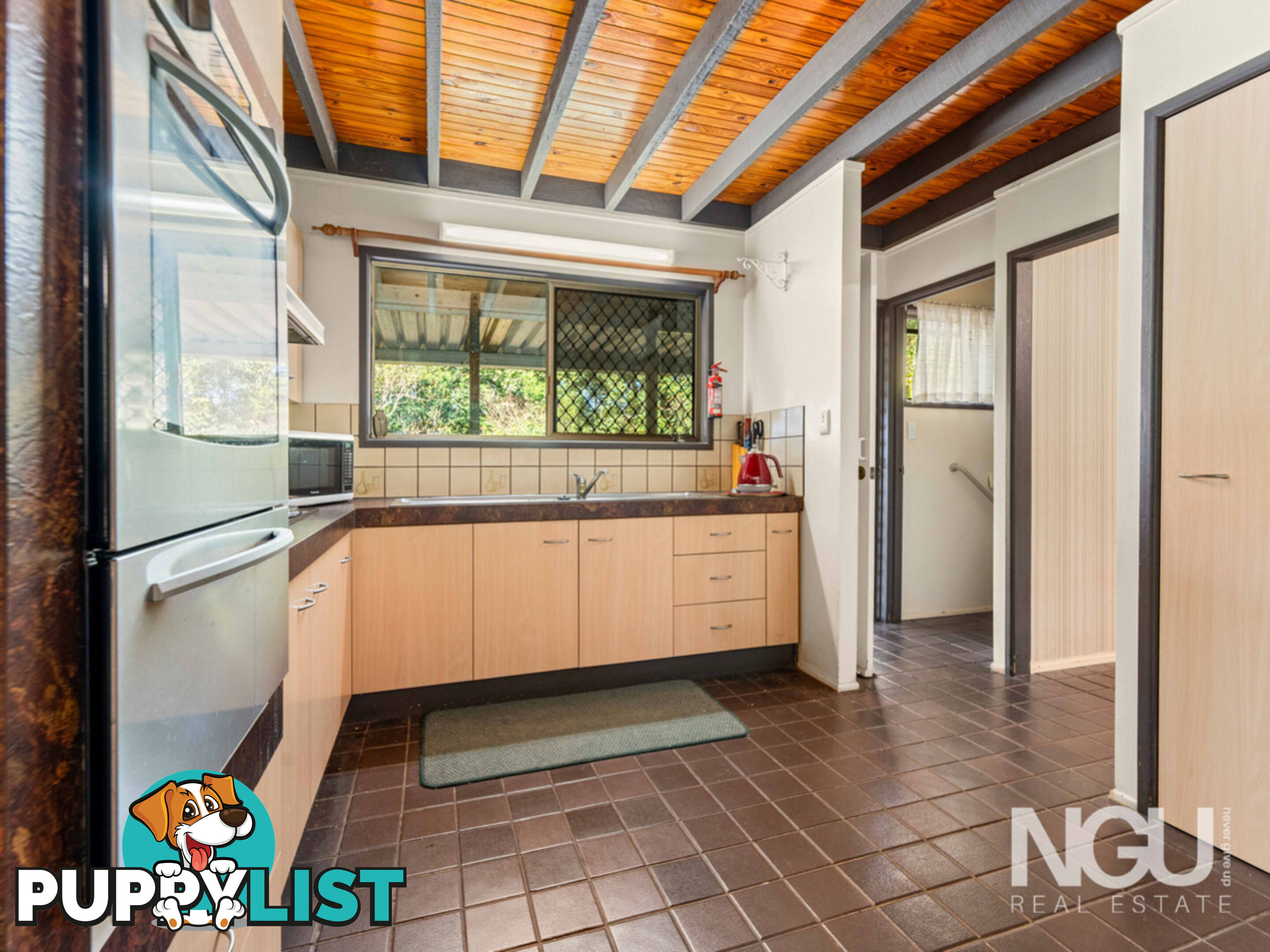 192 Lockyer View Road Wivenhoe Pocket QLD 4306