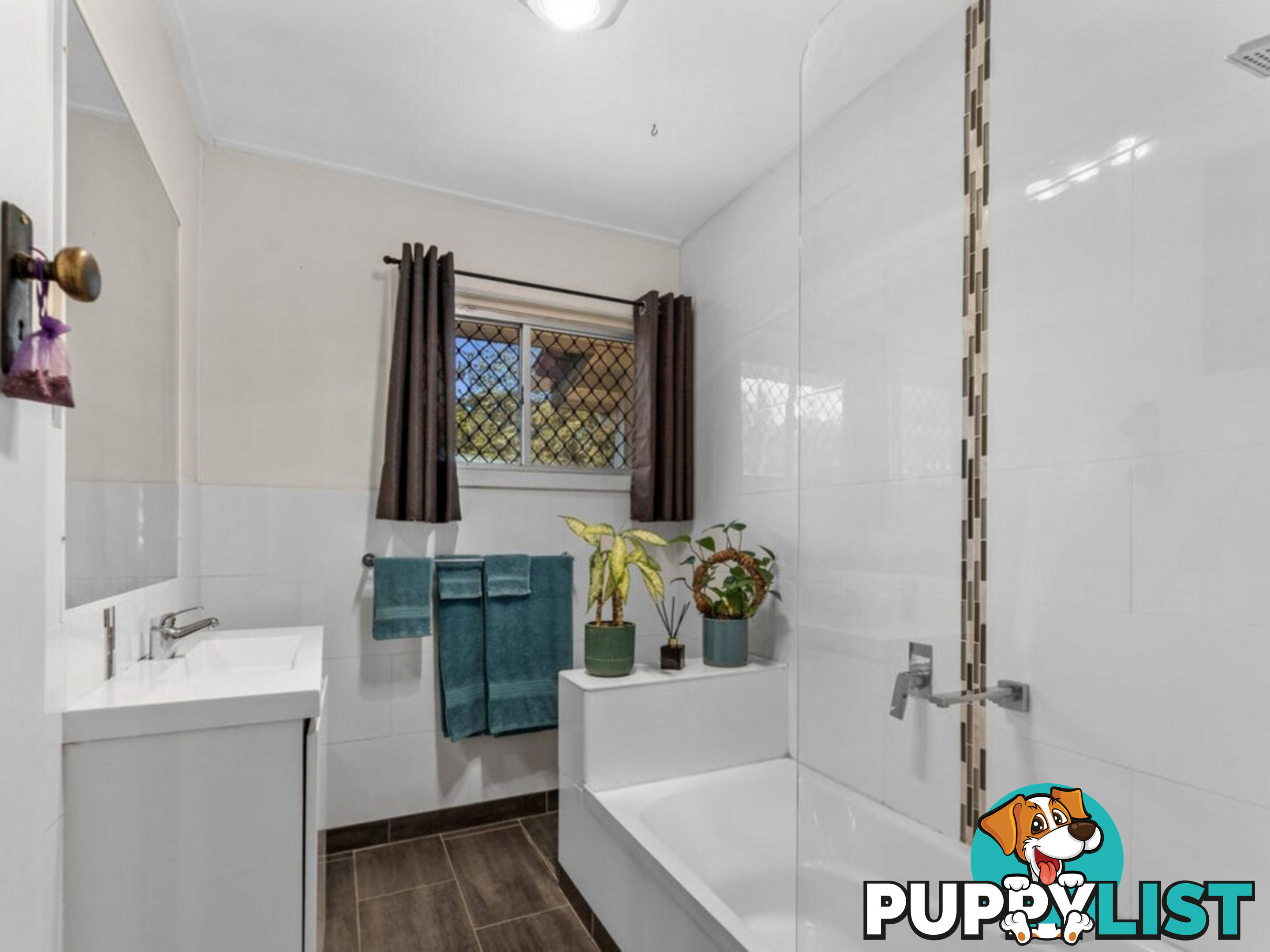 72 Aspinall Street Leichhardt QLD 4305