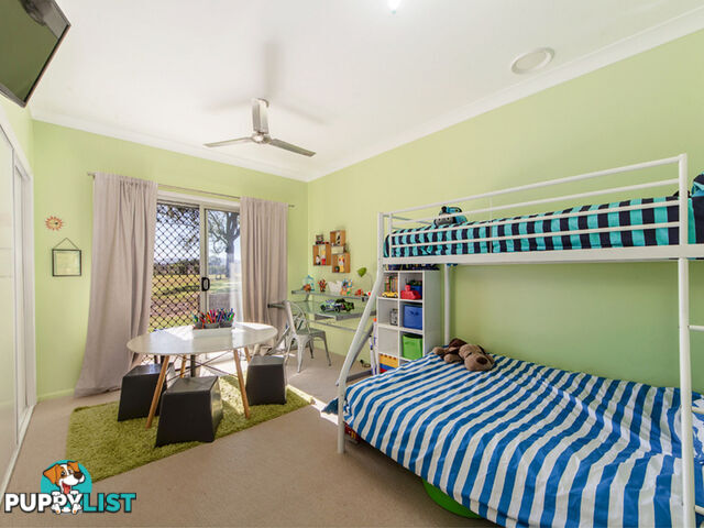 27 Ivory Close PEAK CROSSING QLD 4306